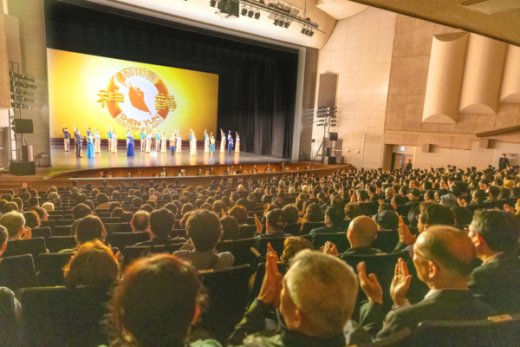 Shen Yun kết thúc chuyến lưu diễn ở Hàn Quốc; Giới chính trị gia, nghệ sỹ và doanh nhân khen ngợi, hy vọng sẽ gặp lại vào năm sau