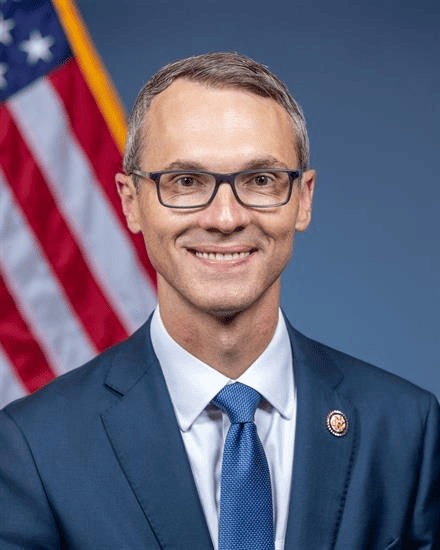 Dân biểu James Walkinshaw (Đảng Dân chủ-Virginia)