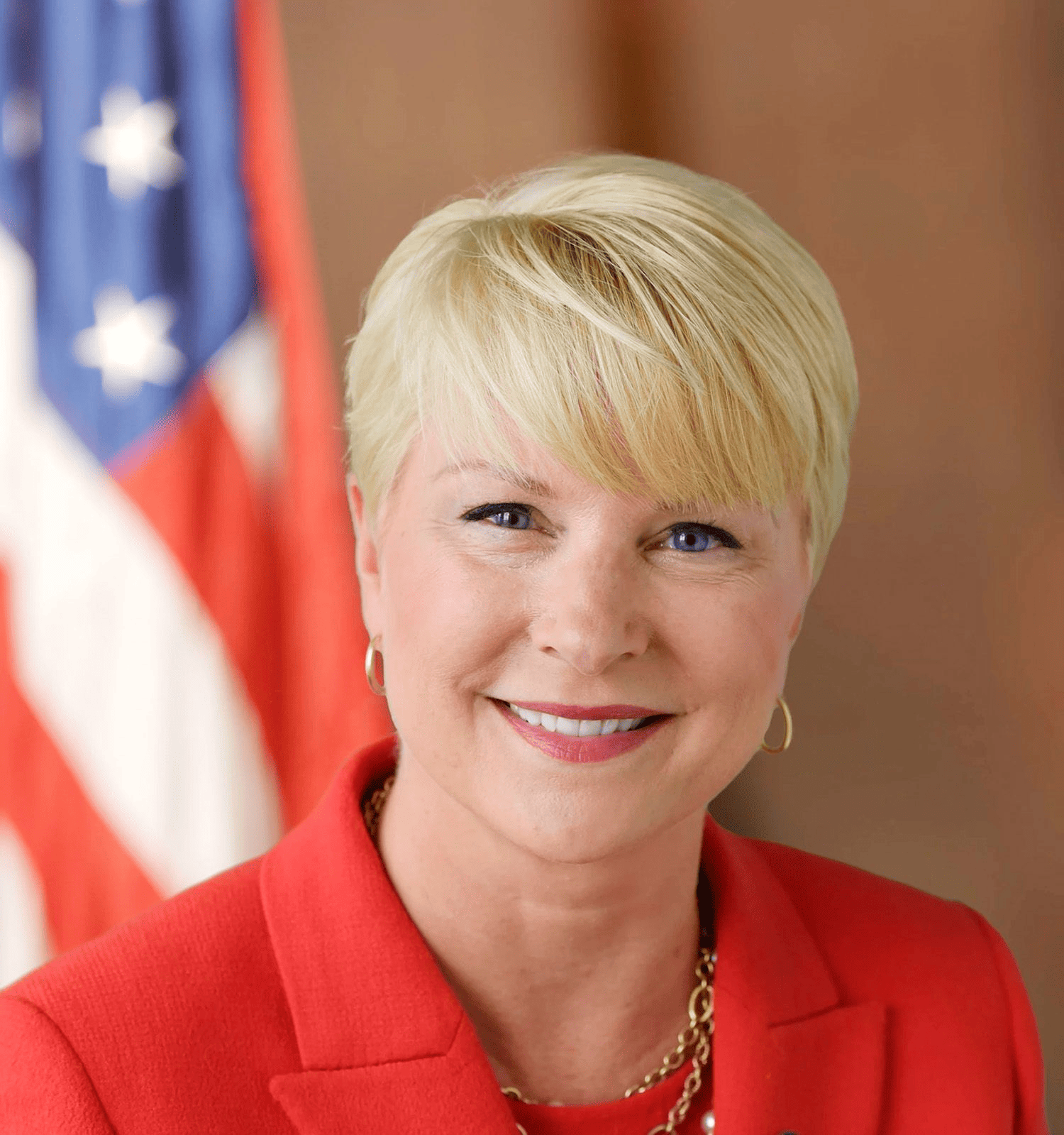 Bà Mary Beth Walsh