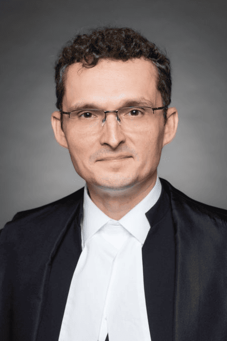 Ông Tom Kmiec