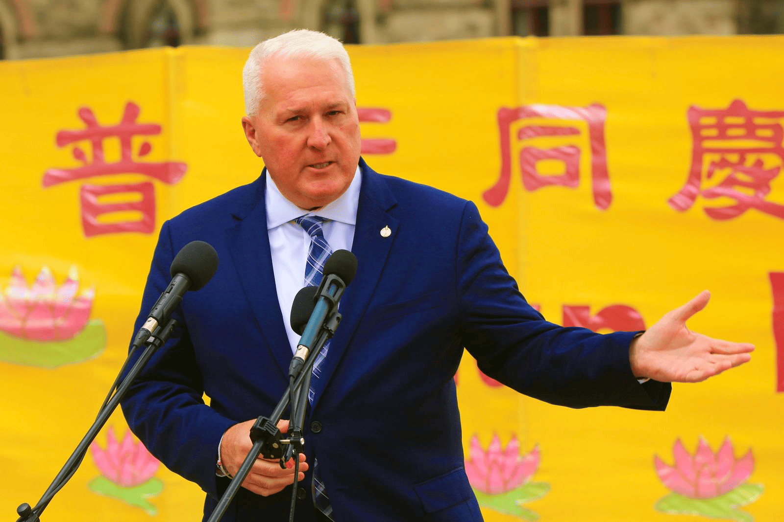 Ông John Brassard