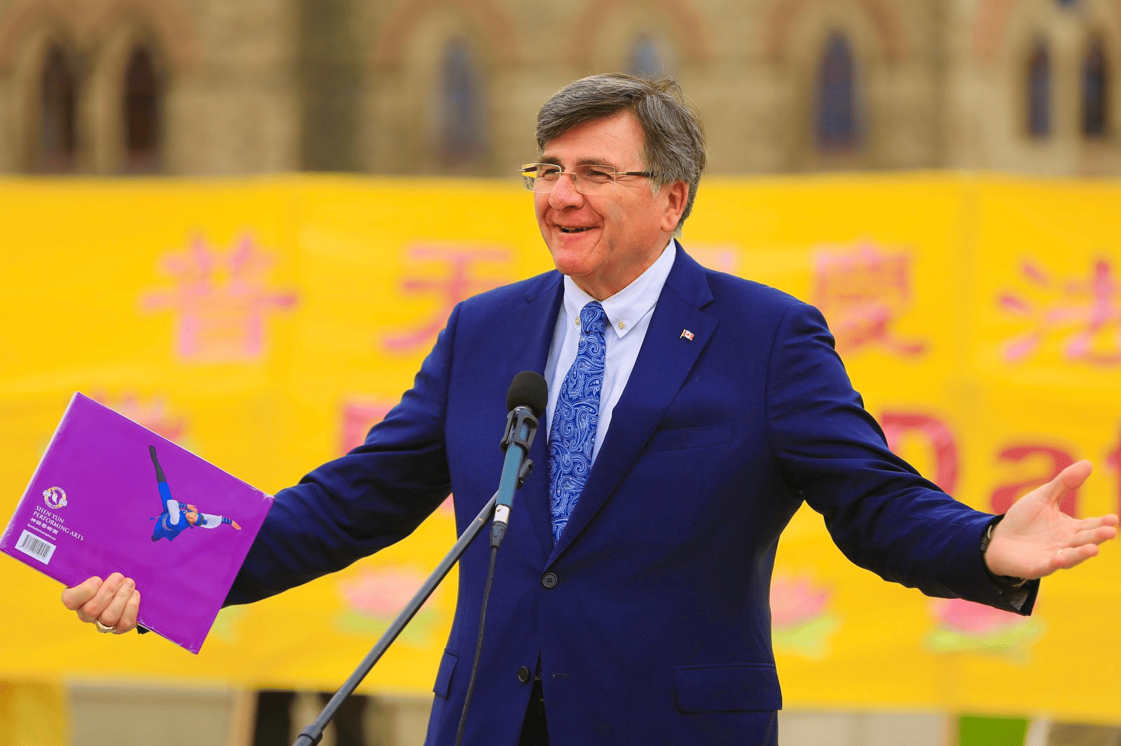 Ông Costas Menegakis