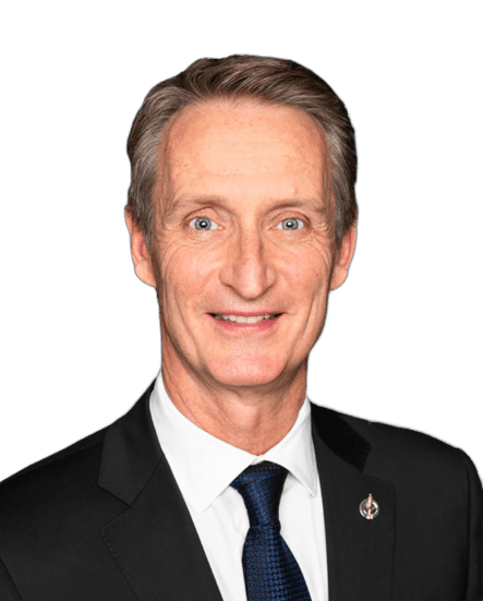 Ông Greg McLean